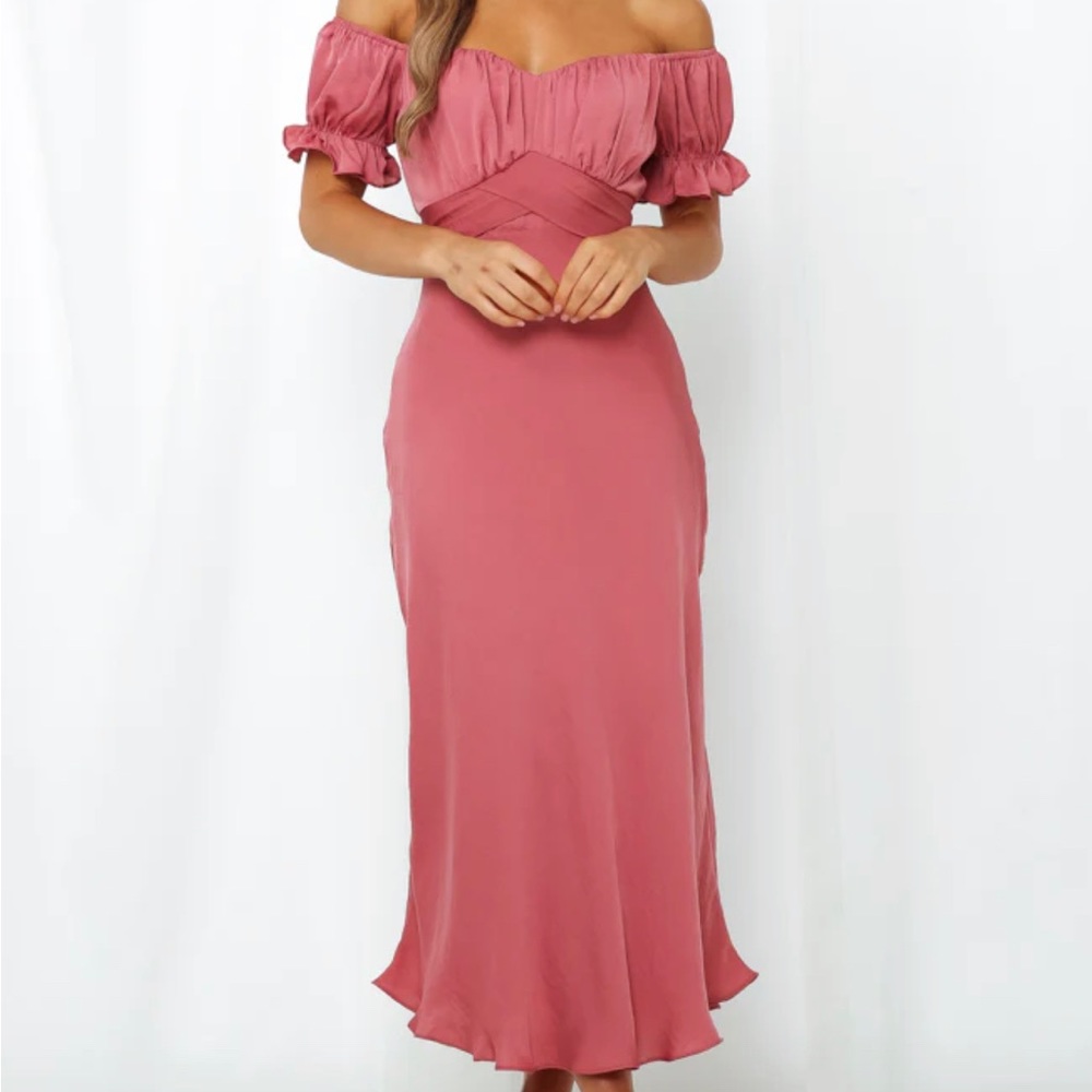 XS Hello Molly Satin Rose dress